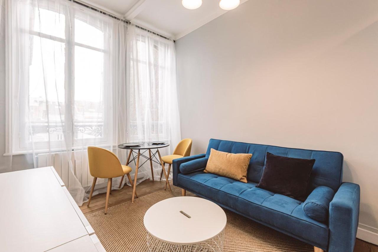 Roi Soleil, Face A La Cathedrale - 2G Apartment Reims Bagian luar foto
