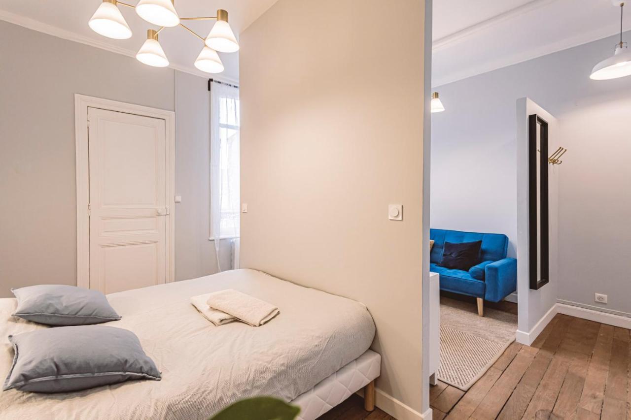 Roi Soleil, Face A La Cathedrale - 2G Apartment Reims Bagian luar foto